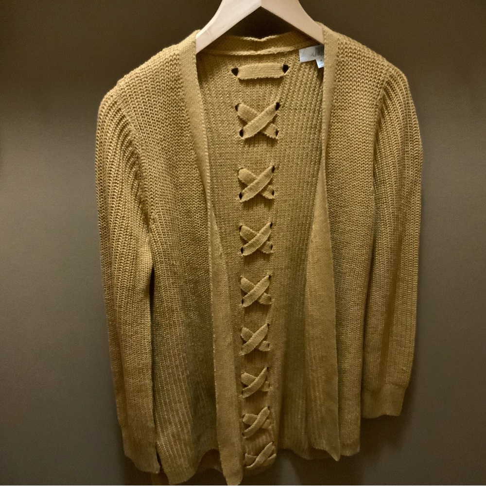 Women’s Cardigan Sweater